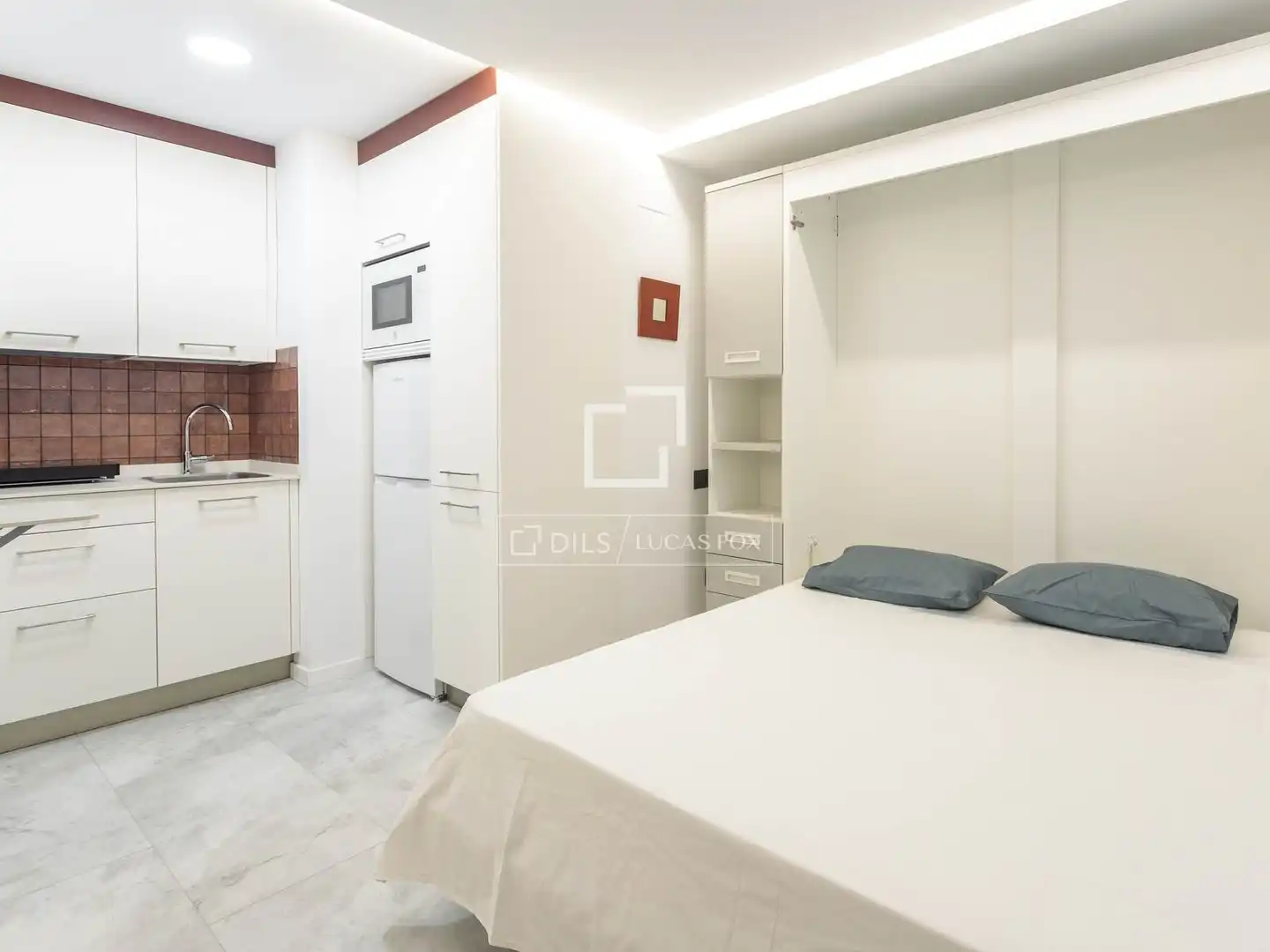 Dormitori de Loft de lloguer en Madrid amb Aire condicionat, Calefacció i Moblat