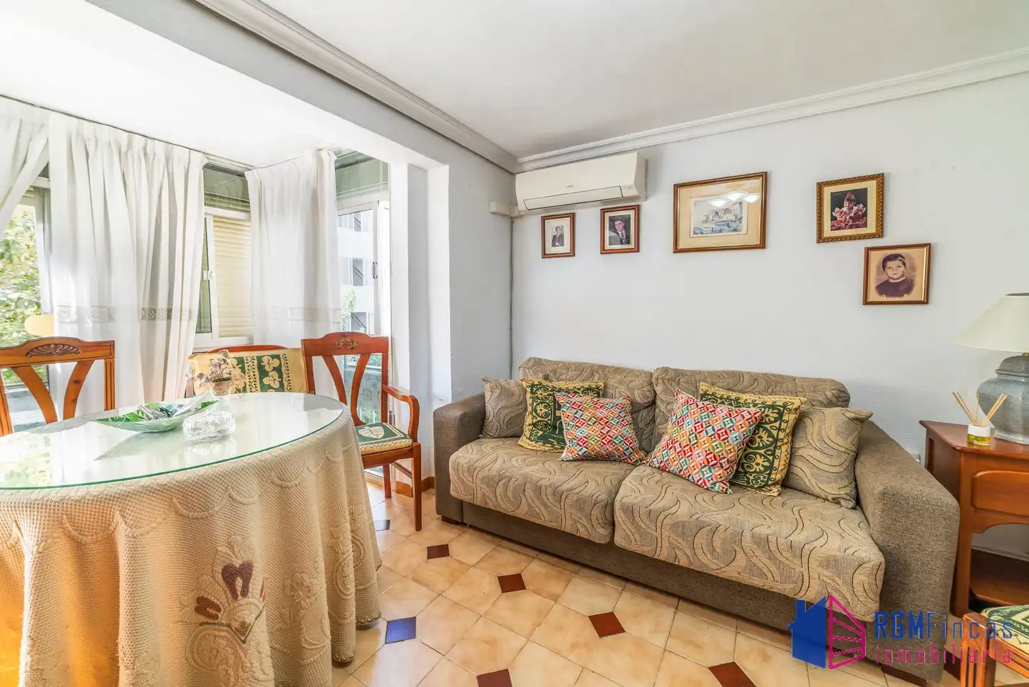 Piso con terraza en venta en San Pablo - Santa Justa, imagen 2