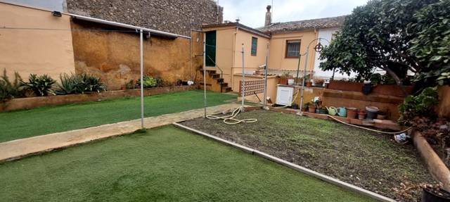 Casa-chalet en Venta en Centre