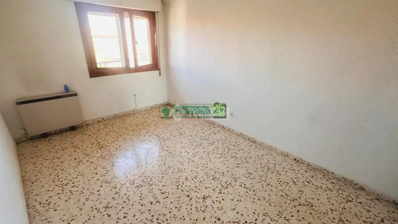 Bedroom of Flat for sale in Cabañas de la Sagra  with Heating