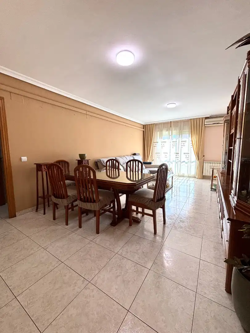 Piso con ascensor en venta en Avenida Donantes de Sangre 24, imagen 17