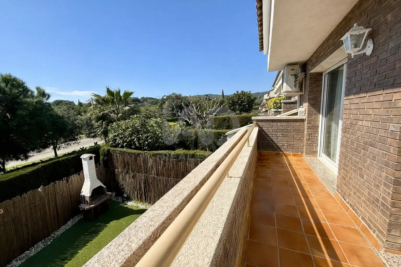 Jardí de Casa adosada en venda en Sant Andreu de Llavaneres amb Aire condicionat, Calefacció i Terrassa