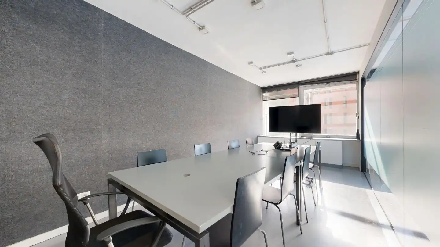 Office for sale in Madrid  with Air Conditioner, Heating and Storage room