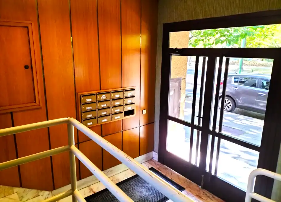 Garaje en venta en DE PALENCIA, Universidad - Las Huelgas