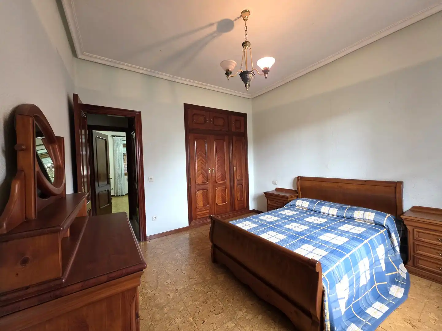 Schlafzimmer von Einfamilien-Reihenhaus zum Verkauf in Siero mit Heizung, Abstellraum und Möbliert