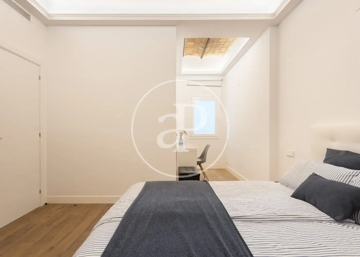 Habitación de Piso en venta en Barcelona con Aire acondicionado, Calefacción y Amueblado