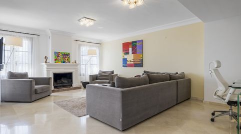 Foto 5 von Einfamilien-Reihenhaus zum Verkauf in La Quinta, Benahavís