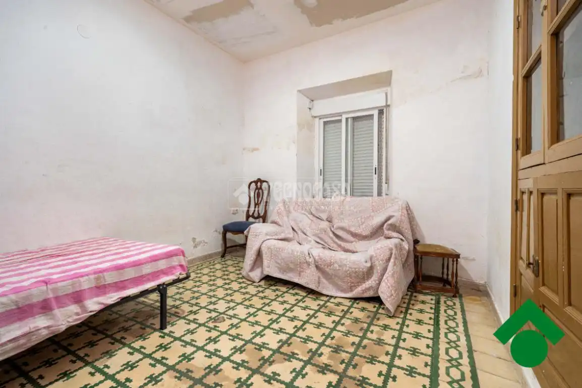 Casa adosada en venda en Láchar