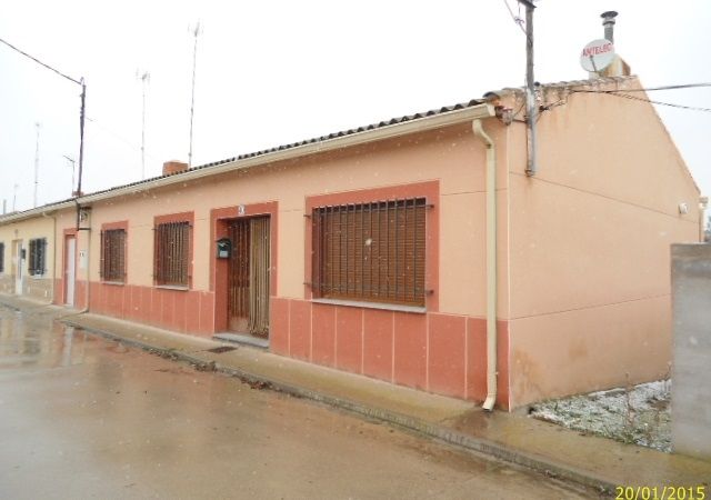 Vista exterior de Casa o xalet en venda en Blascosancho