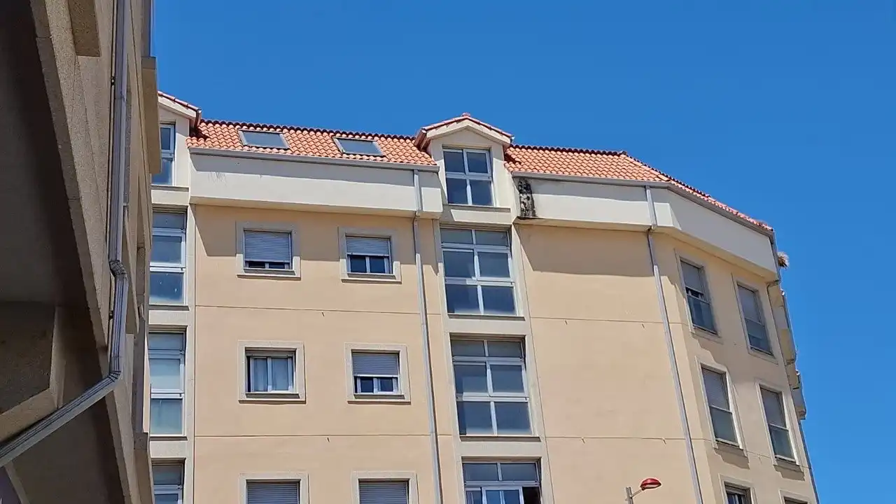 Vista exterior de Piso en venta en Cariño con Trastero y Amueblado
