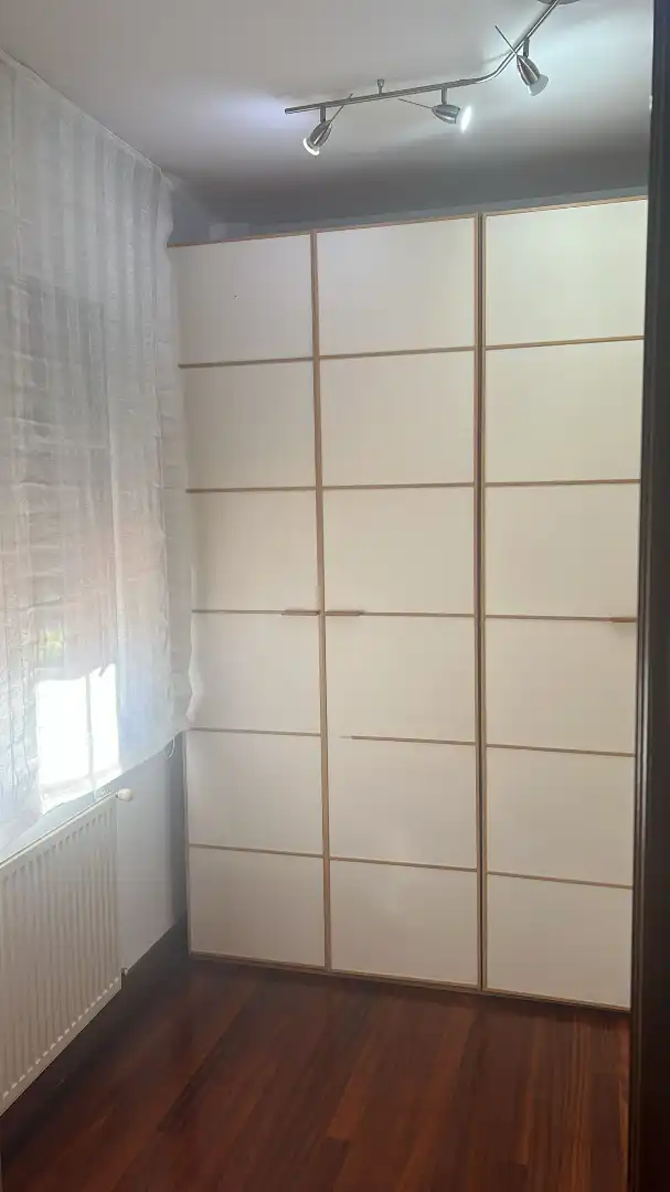 Habitación de Casa adosada en venta en Alonsotegi con Calefacción, Jardín privado y Trastero