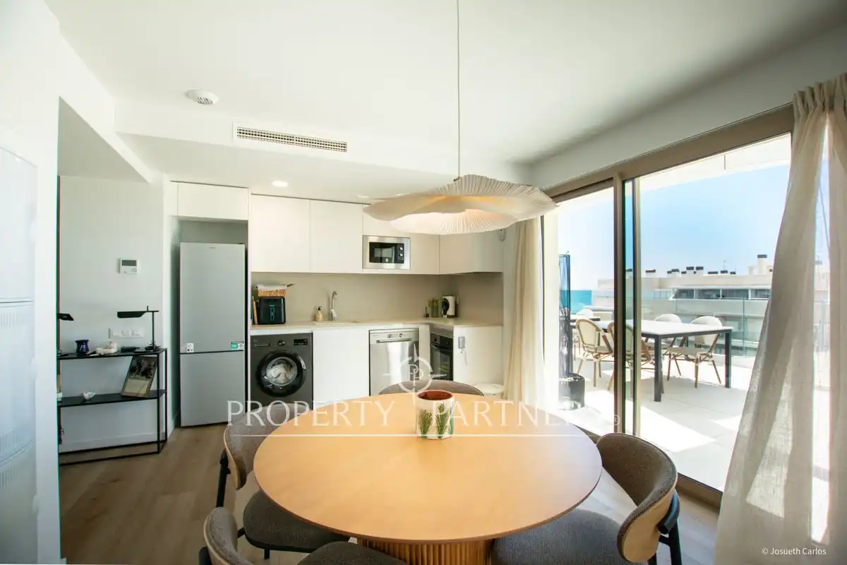 Cocina de Dúplex en venta en El Puig de Santa Maria con Aire acondicionado, Calefacción y Jardín privado