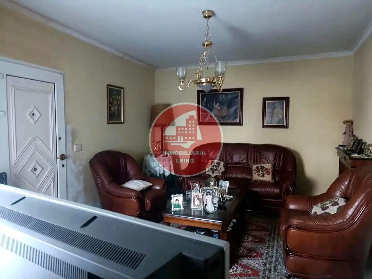 Sala d'estar de Casa o xalet en venda en Pontevedra Capital  amb Piscina comunitària