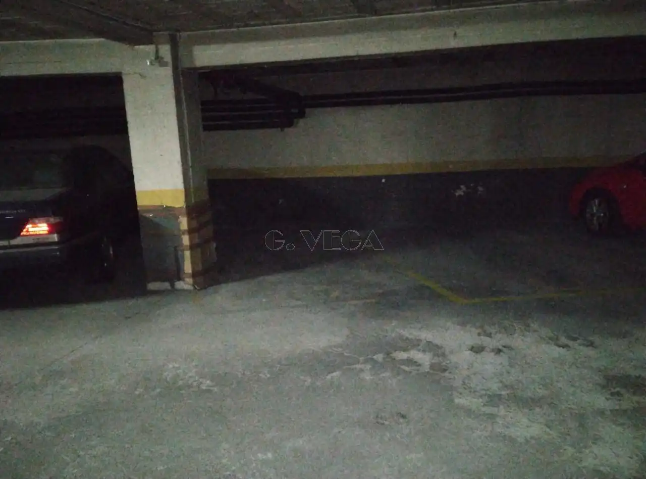 Aparcament de Garatge en venda en Vigo 