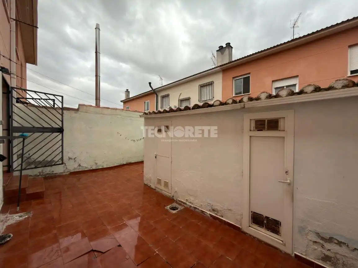 Terrace of Detached homes for sale in Dosbarrios, Toledo