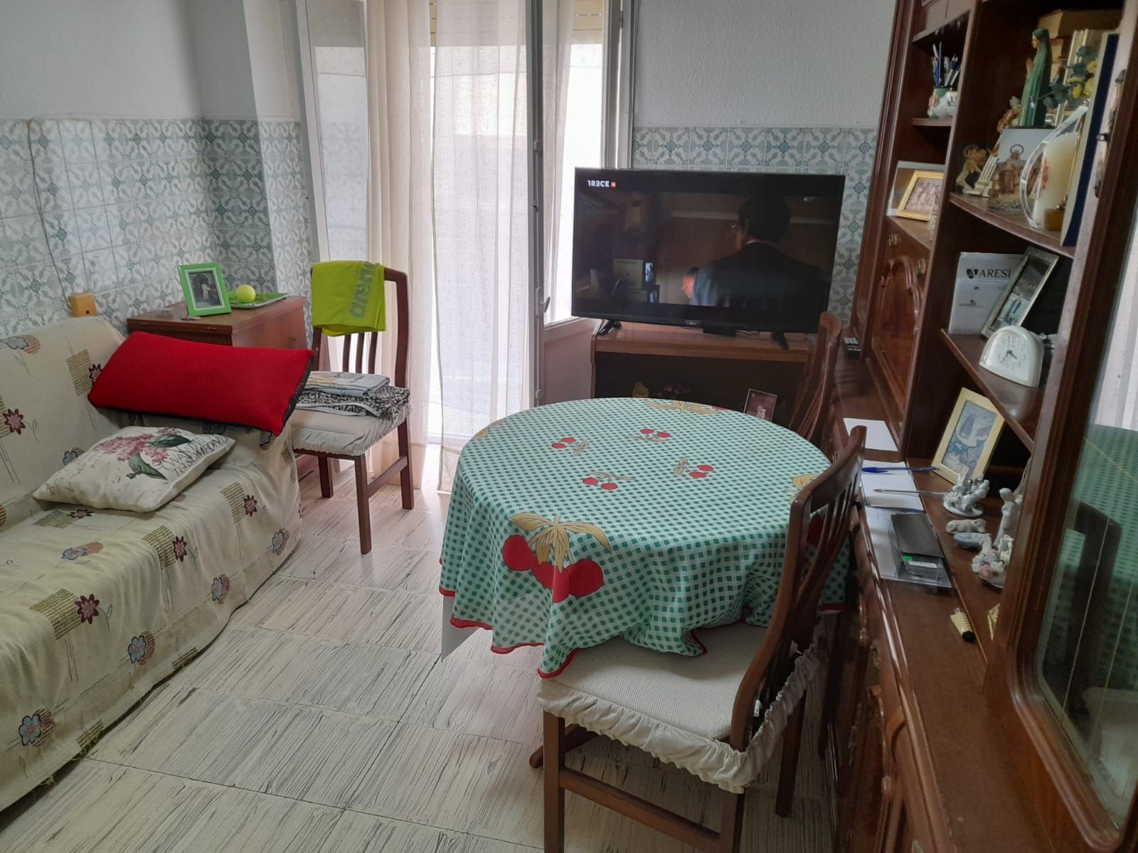 Living room of Flat for sale in Santa Pola  with Terrace, Furnished and Balcony
