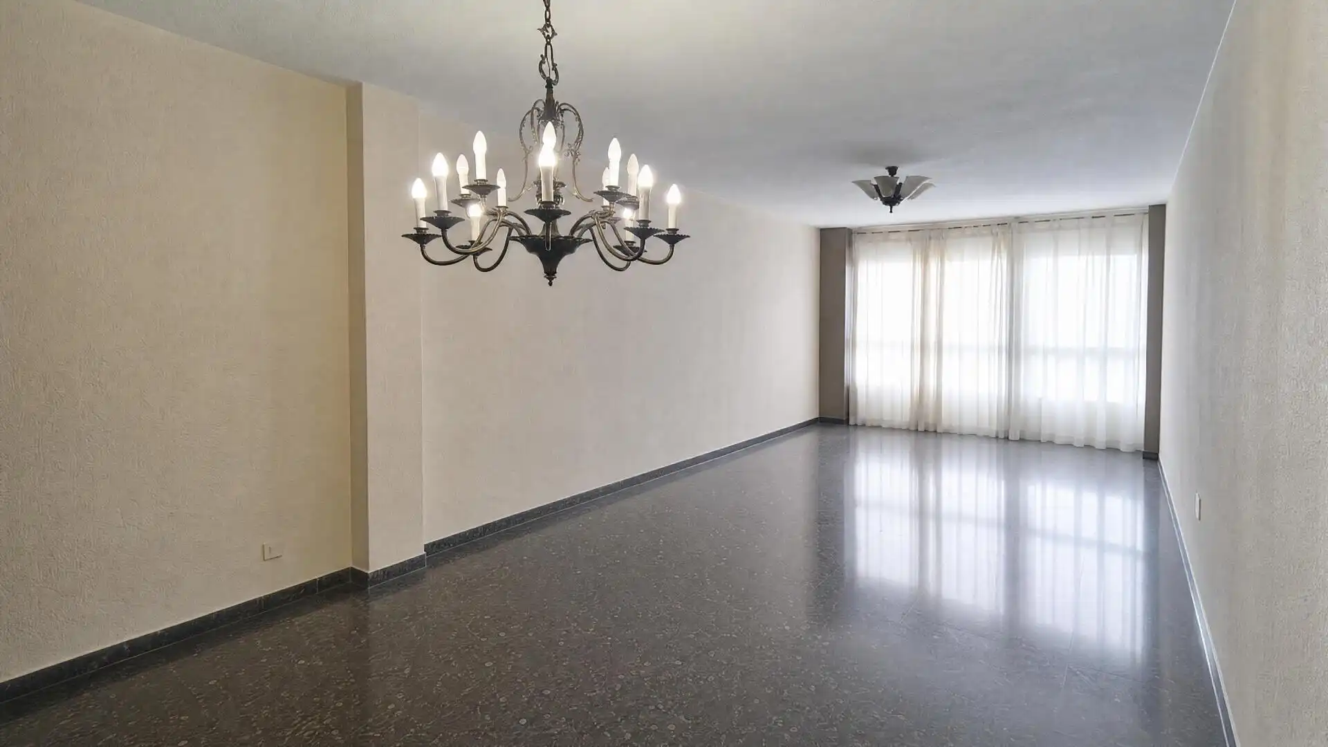 Penthouse with lift for sale in Calle REINA VICTORIA, imagen 6