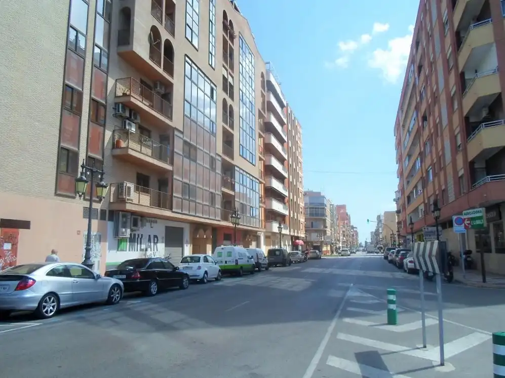 Außenansicht von Wohnung zum Verkauf in Cullera mit Heizung und Terrasse