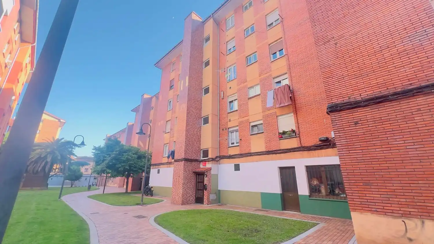 Exterior view of Flat for sale in Gijón   with Swimming Pool