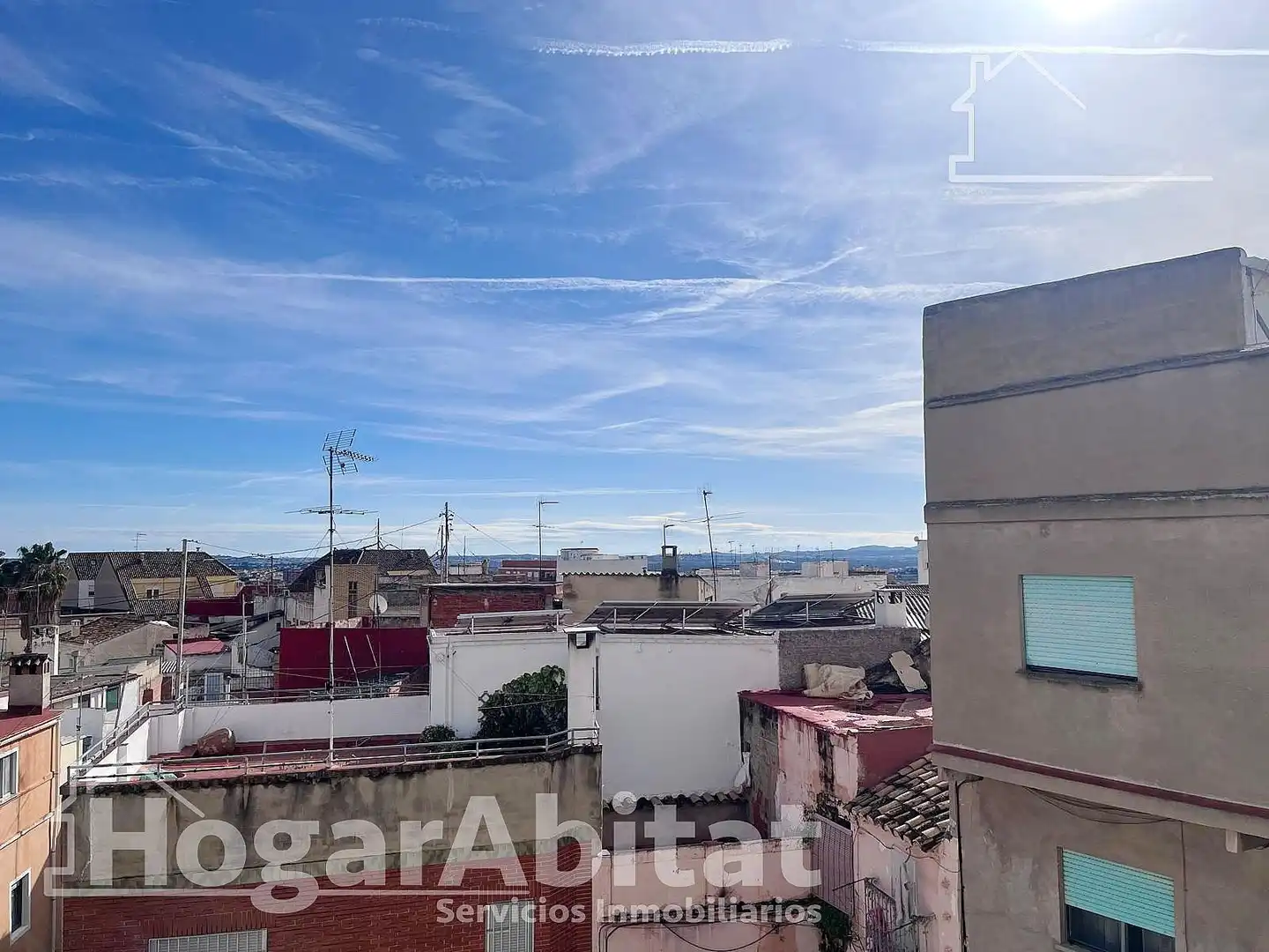 Vista exterior de Casa adosada en venta en Llíria con Aire acondicionado, Terraza y Trastero