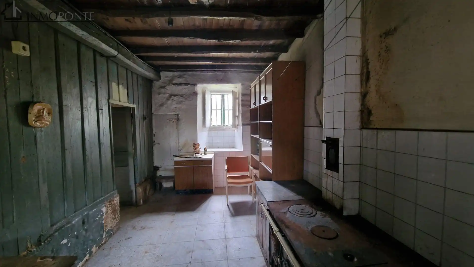 Cuina de Casa o xalet en venda en Cerdedo amb Jardí privat i Traster