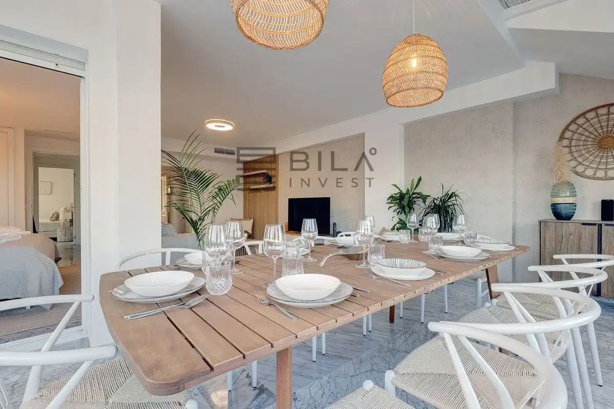 Dining room of Attic for sale in Marbella  with Air Conditioner, Terrace and Swimming Pool