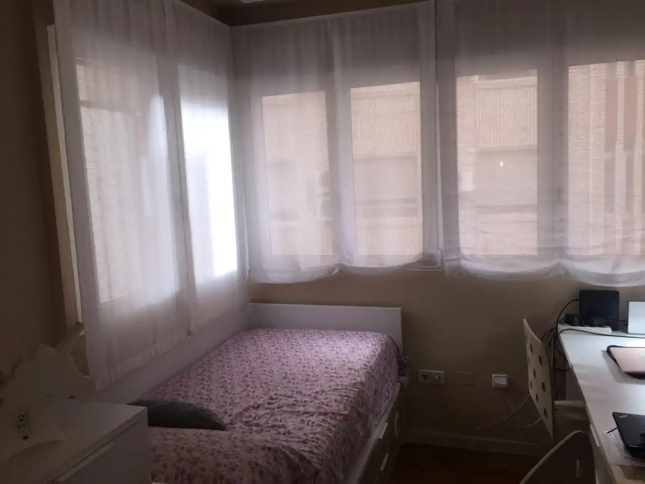 Dormitori de Pis de lloguer en Murcia amb Aire condicionat i Calefacció