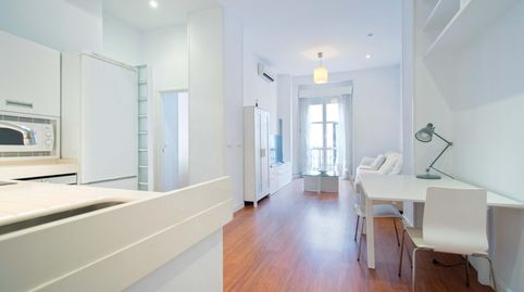 Foto 4 de Apartamento en venta en San Bartolomé, Sevilla Capital
