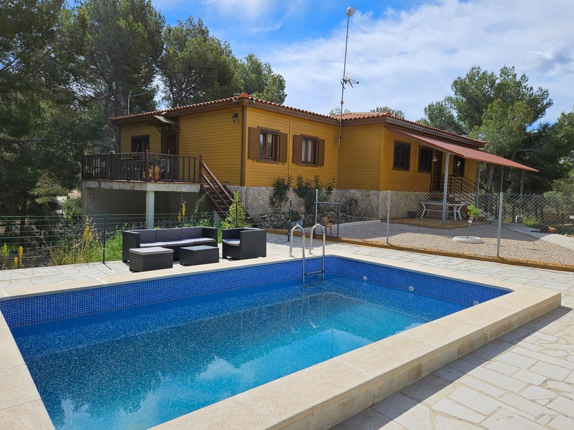Piscina de Finca rústica en venda en L'Ametlla de Mar  amb Calefacció, Jardí privat i Terrassa