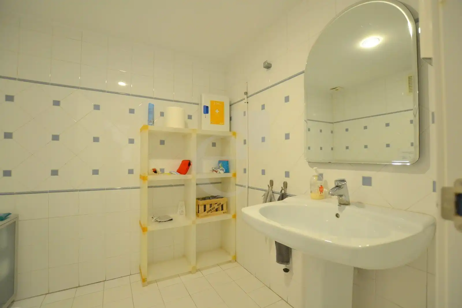 Badezimmer von Büro zum Verkauf in Valencia mit Klimaanlage, Terrasse und Abstellraum