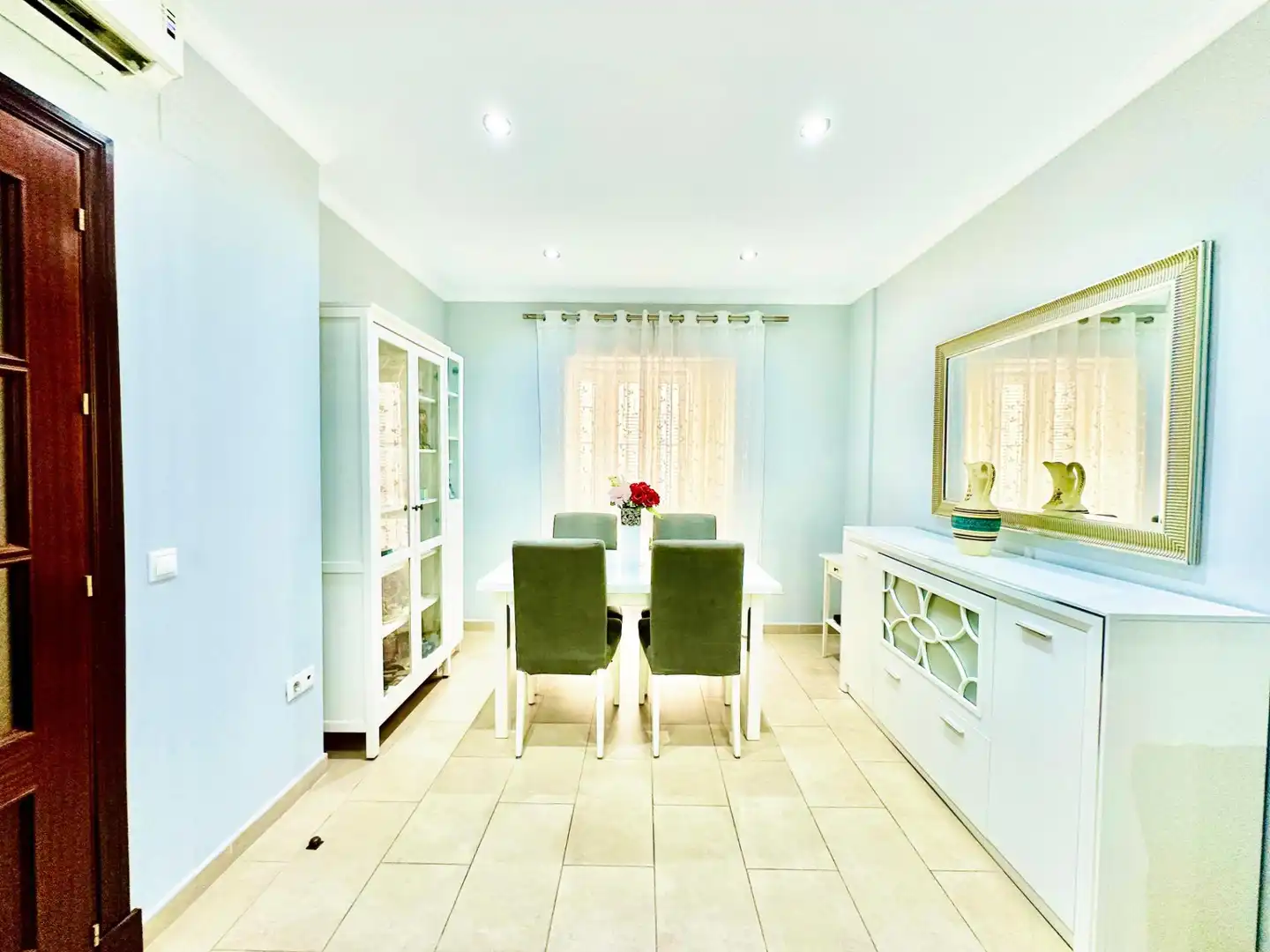 Dining room of Detached homes for sale in San Fernando  with Air Conditioner, Storage room and Balcony