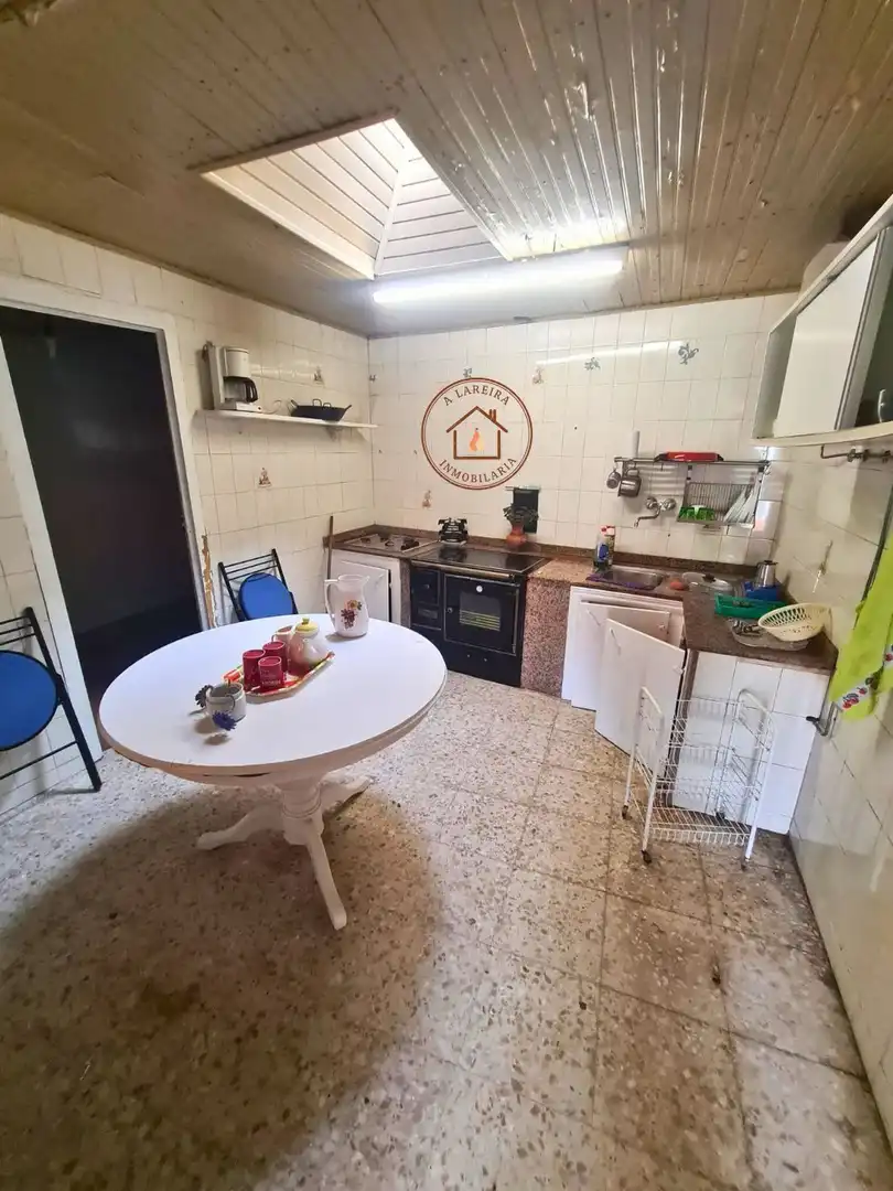 Cocina de Casa adosada en venta en Lobios con Amueblado