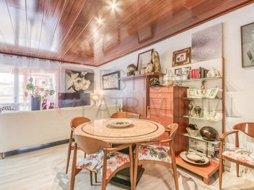 Appartamento con balcone in vendita a Carrer de Lluís Millet 12
