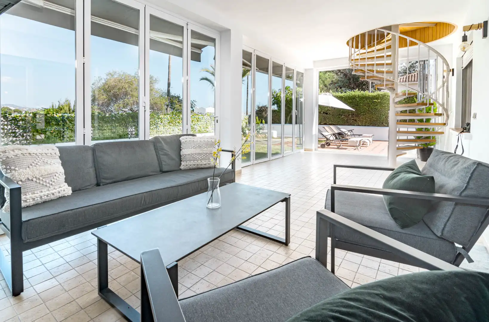 Terrassa de Casa o xalet de lloguer en Marbella amb Aire condicionat, Jardí privat i Parquet