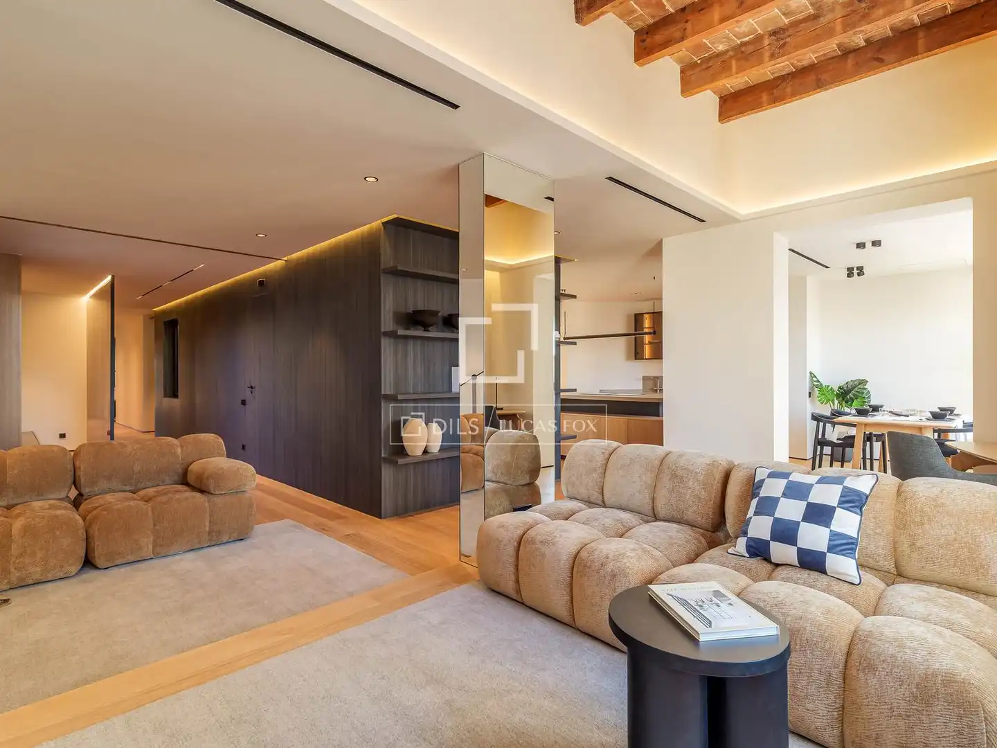 Sala de estar de Piso en venta en Barcelona con Aire acondicionado, Calefacción y Terraza
