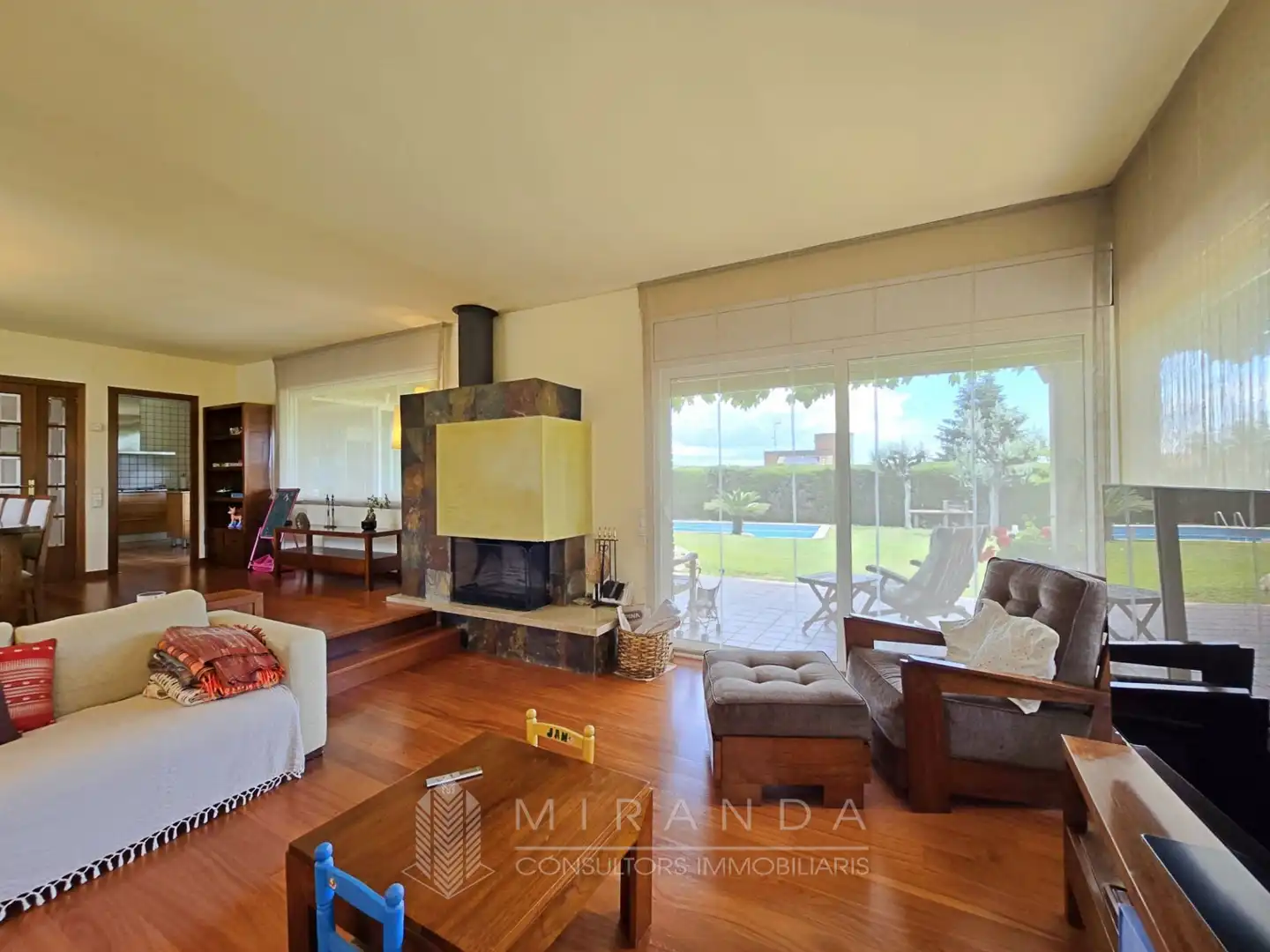 Living room of Houses for sale in Canovelles  with Air Conditioner, Heating and Private garden