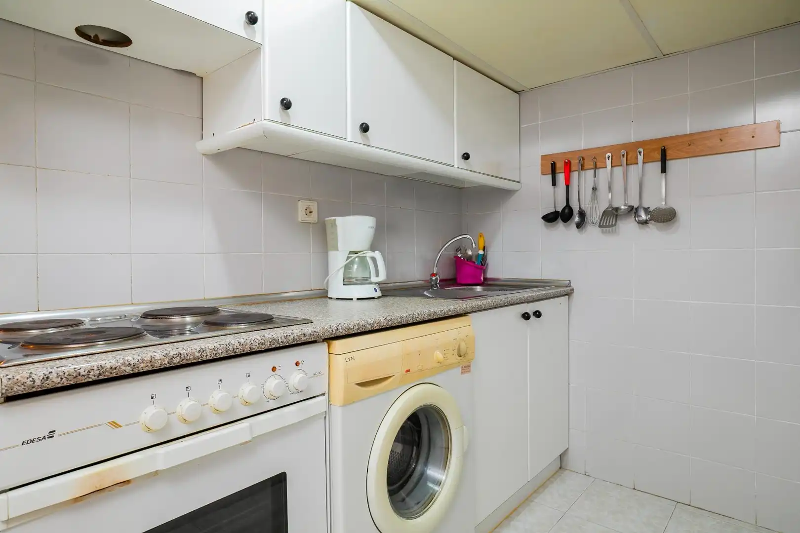 Kitchen of Study for sale in Jaca  with Heating and Balcony