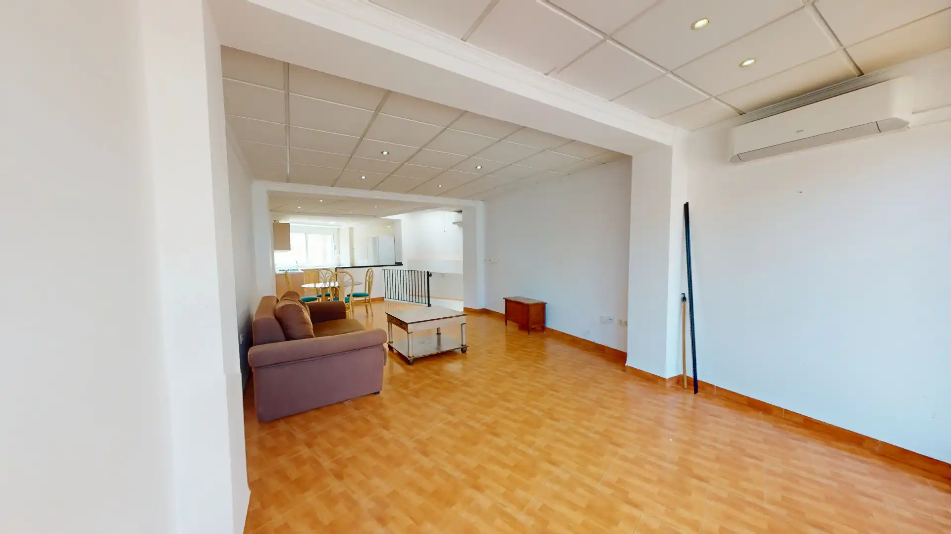 Casa adosada en venta en L'Orxa / Lorcha con Aire acondicionado, Terraza y Trastero