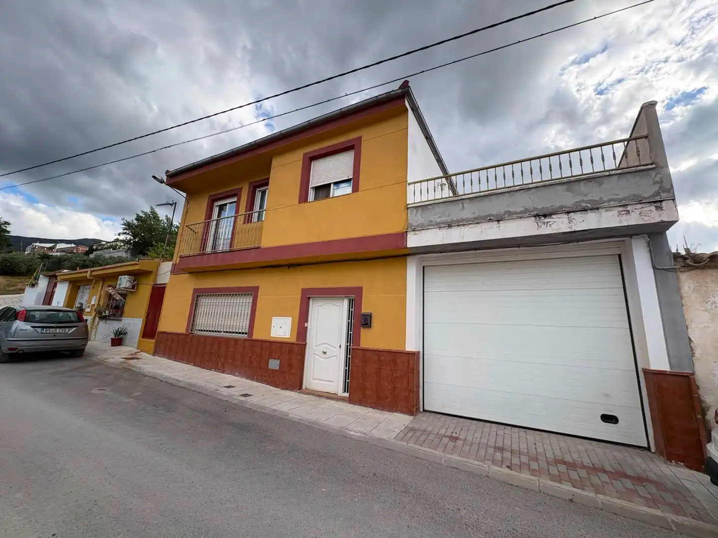 Vista exterior de Casa adosada en venda en Los Villares amb Terrassa