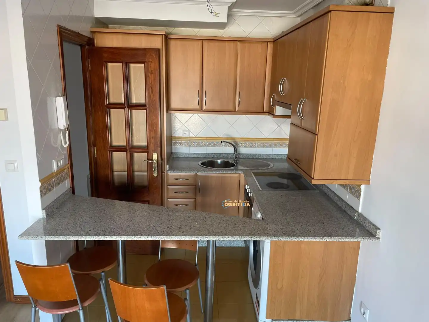 Piso con ascensor en venta en Teis, imagen 2