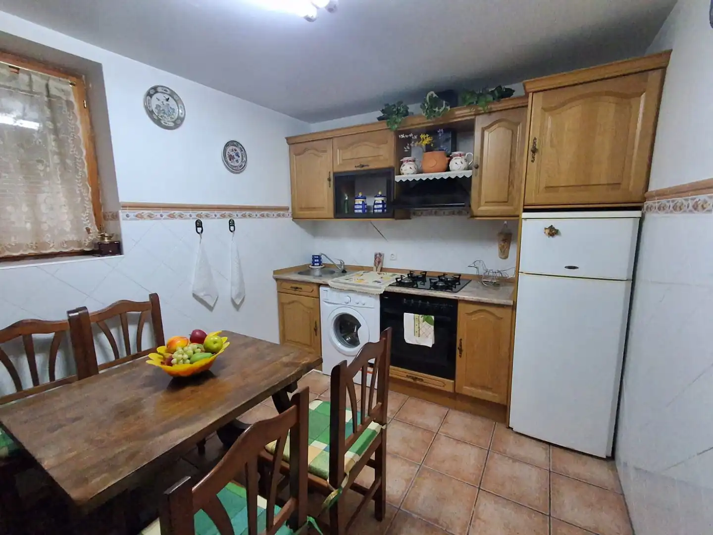 Cocina de Casa adosada en venta en Eslava con Calefacción, Terraza y Amueblado
