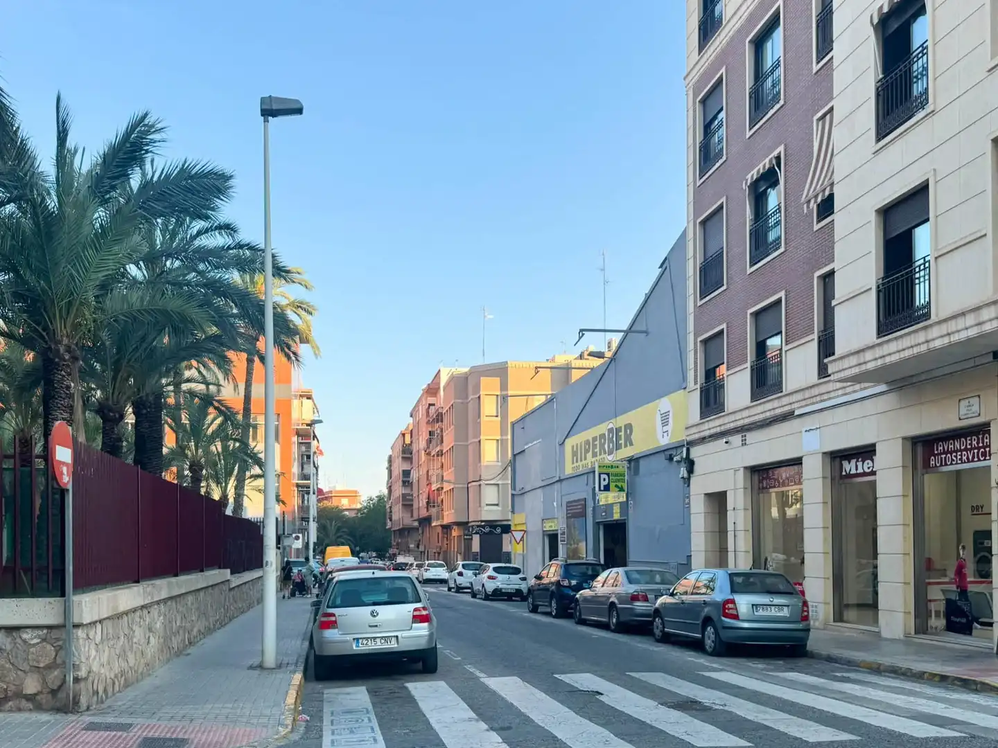Vista exterior de Pis en venda en Elche / Elx amb Aire condicionat