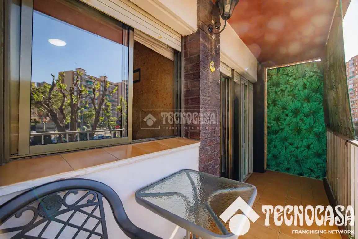 Terraza de Piso en venta en Badalona con Balcón