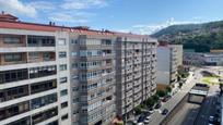 Vista exterior de Pis en venda en Vigo 