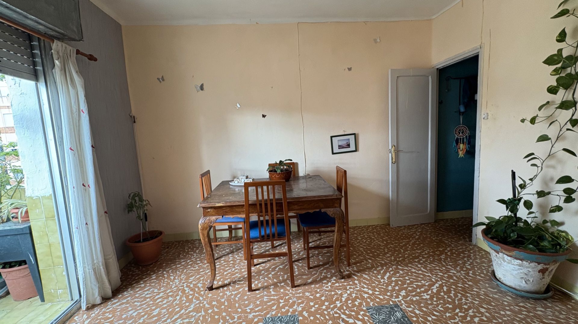 Comedor de Piso en venta en Castellón de la Plana / Castelló de la Plana con Amueblado y Balcón