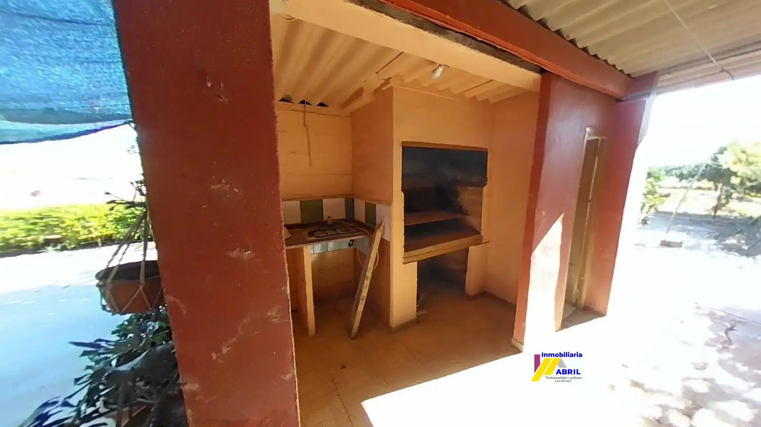 Cuina de Casa o xalet en venda en Valencia