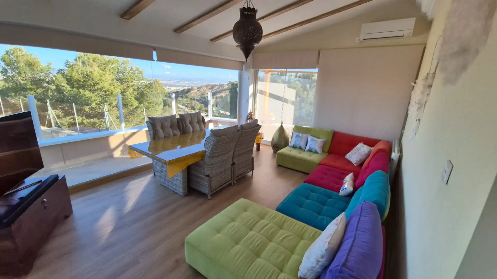 Sala d'estar de Casa adosada en venda en Murcia amb Aire condicionat, Jardí privat i Terrassa