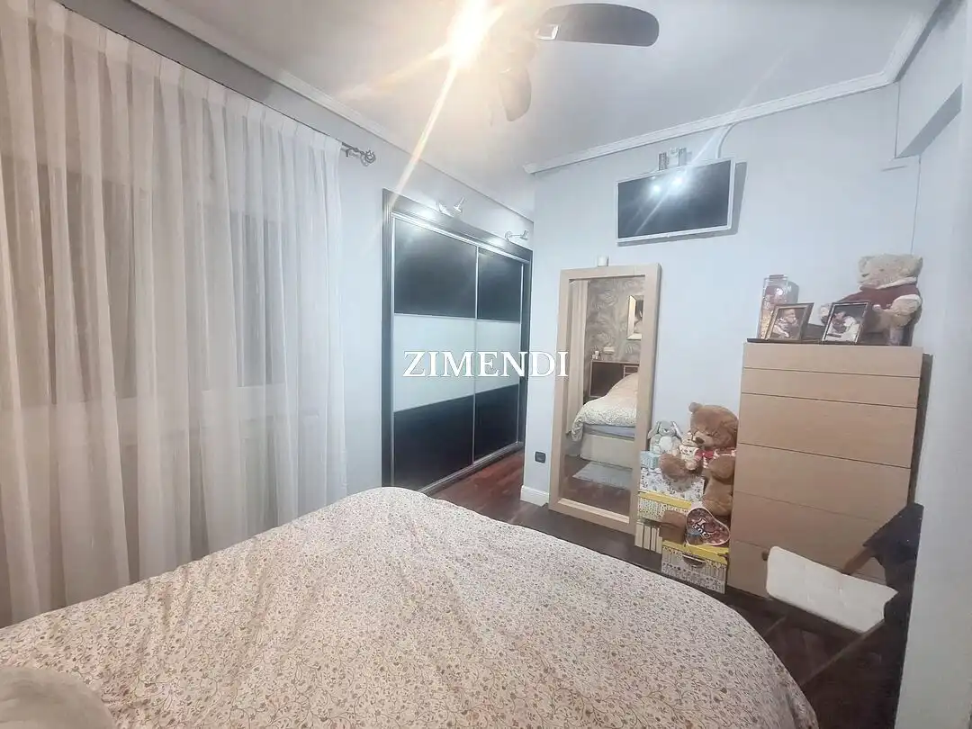 Bedroom of Flat for sale in Durango  with Air Conditioner, Heating and Storage room