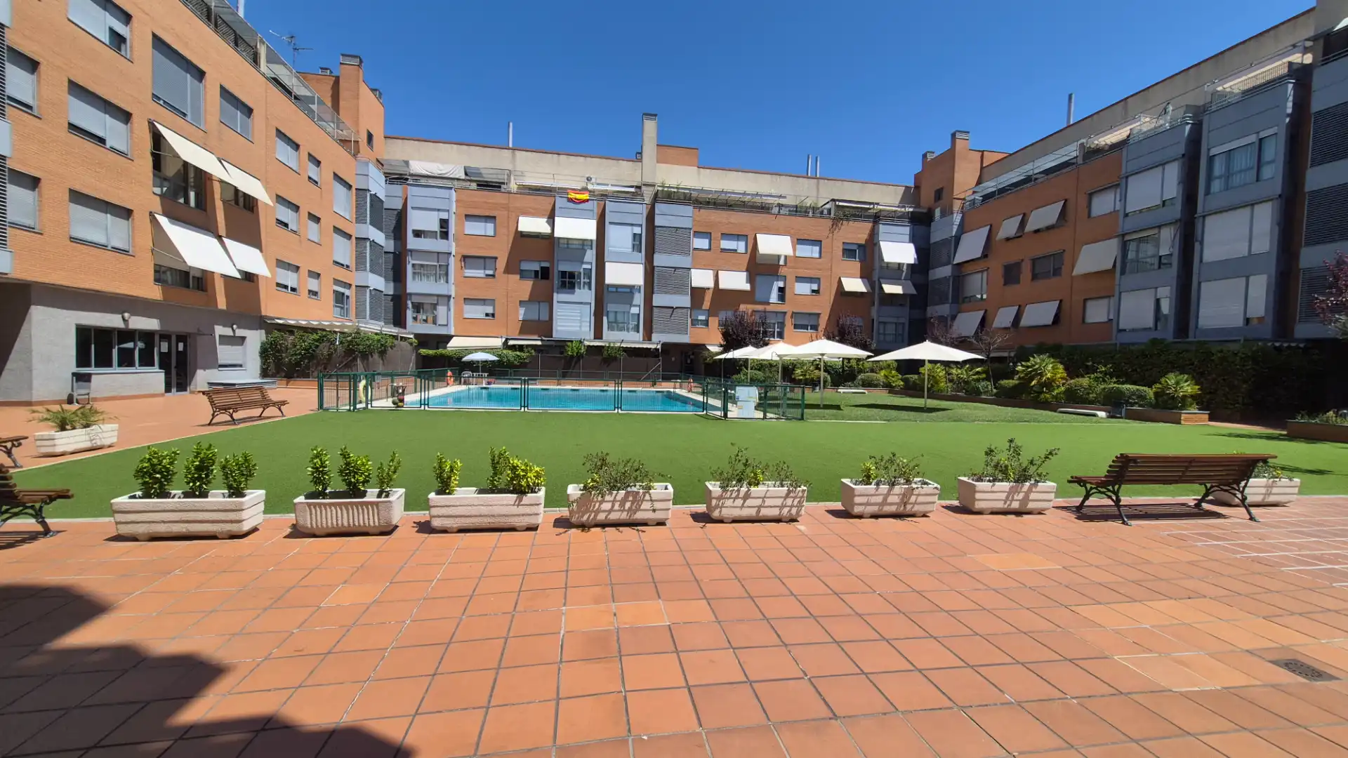 Swimming pool of Attic for rent in Madrid  with Terrace and Community pool