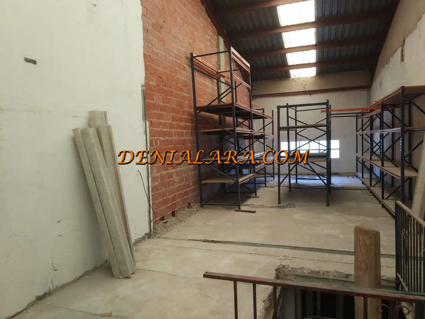 Nau industrial de lloguer en Dénia